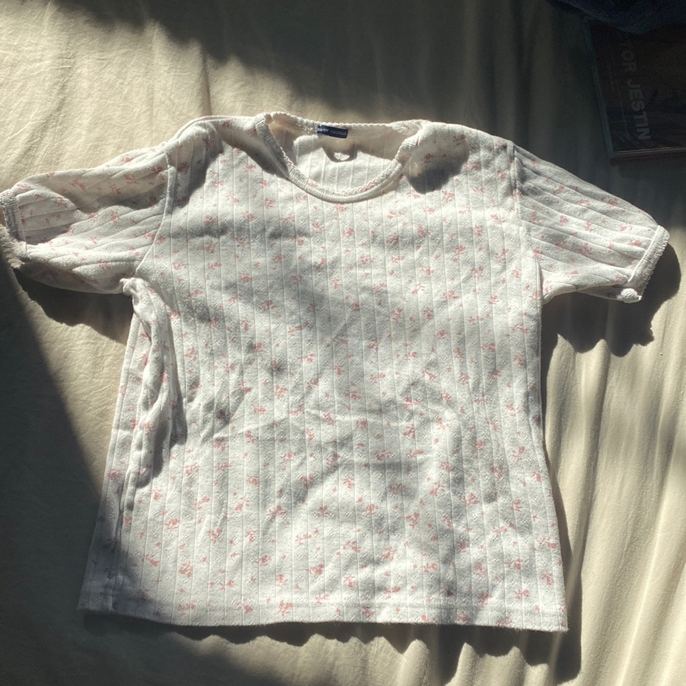 Brandy white and pink floral tee